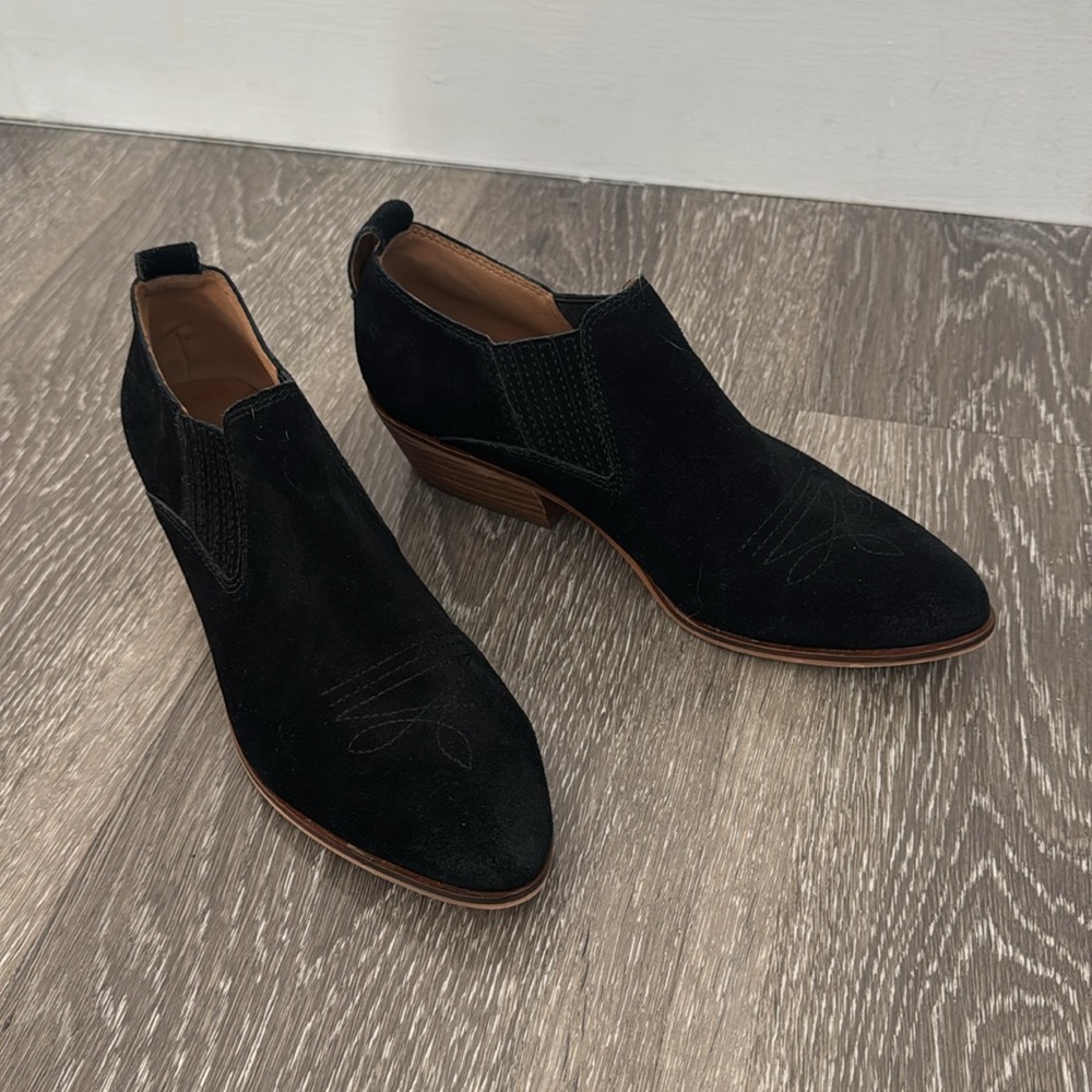 Frye And Co Suede Black Western Rubie Booties Boots Size 7 Rodeo Boho Ankle - Picture 9 of 9